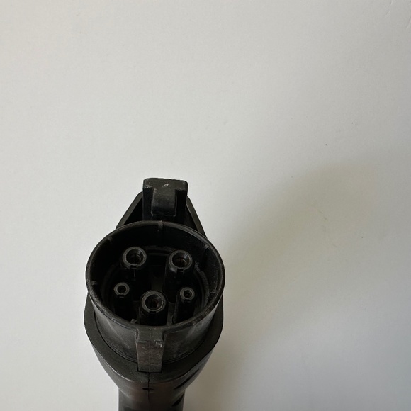 OEM Chevy Volt Bolt EUV Battery Charger - Picture 6 of 9